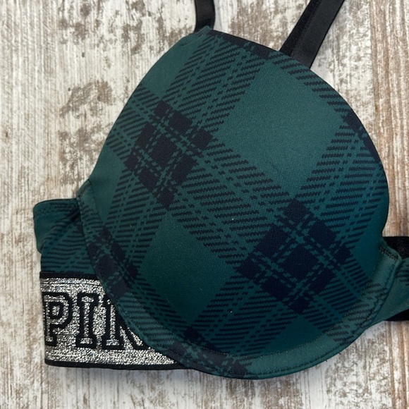 PINK Victoria’s Secret Green Plaid Wear Everywhere T-Shirt Lightly Lined Bra - Picture 2 of 8